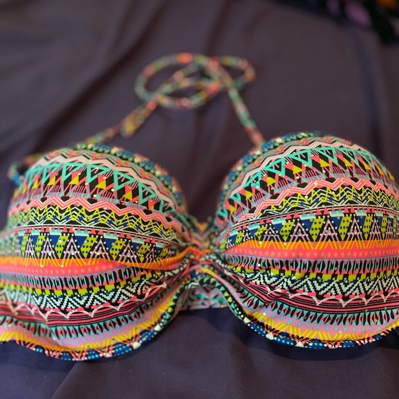Victoria's Secret Other - EUC VS Bright Multicolored Swim Top 34D